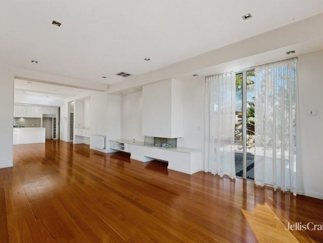 Coveted Corner Position in the Gardenvale Primary Zone