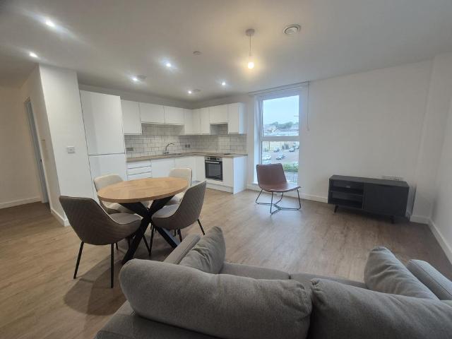 Cow Green, HALIFAX 2 bed apartment to rent £1,150 pcm £265 pw