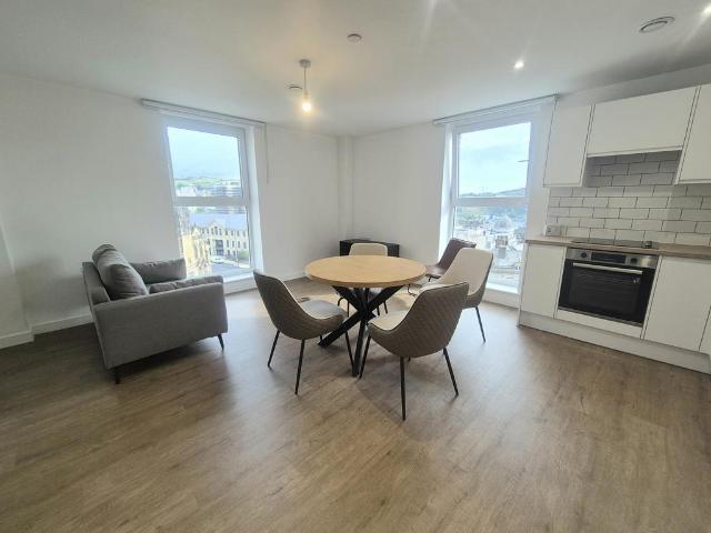 Cow Green, HALIFAX 2 bed apartment to rent £1,195 pcm £276 pw