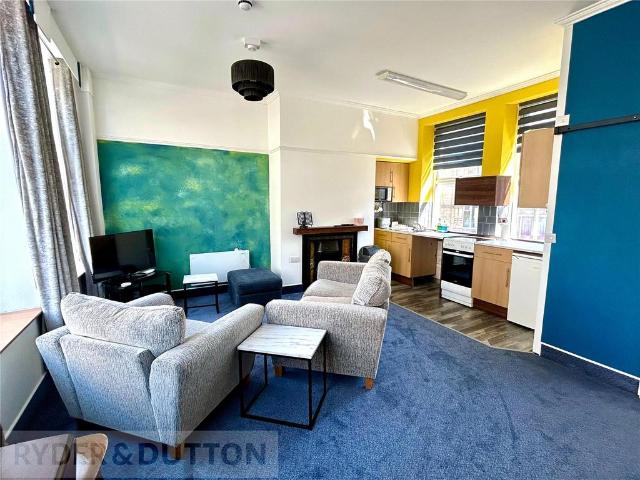 Cow Green, Halifax, West Yorkshire, HX1 1 bed apartment to rent £725 pcm £167 pw