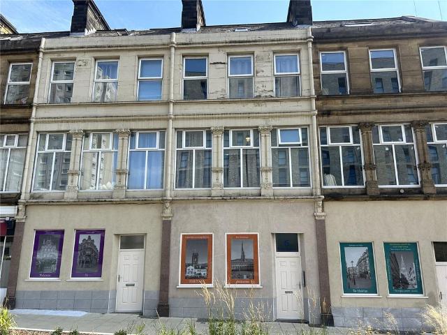 Cow Green, Halifax, HX1 1 bed apartment to rent £675 pcm £156 pw
