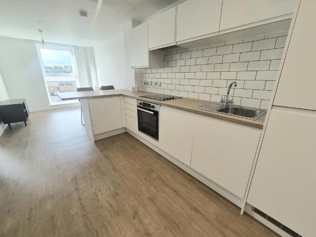 Cow Green, Halifax, HX1 1 bed apartment to rent £950 pcm £219 pw