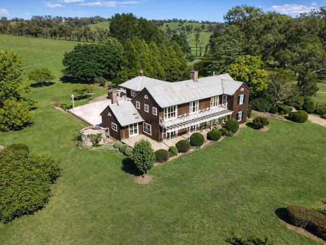 Cowabee Refined Country Living with Space, Style & Serenity