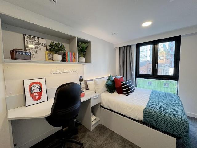 Cowan Street, NOTTINGHAM, NG1 1 bed apartment to rent £845 pcm £195 pw