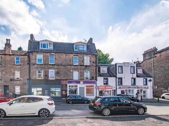 Cowane St, Stirling FK8, 2 bed flat to rent, £1,200 pcm | PrimeLocation