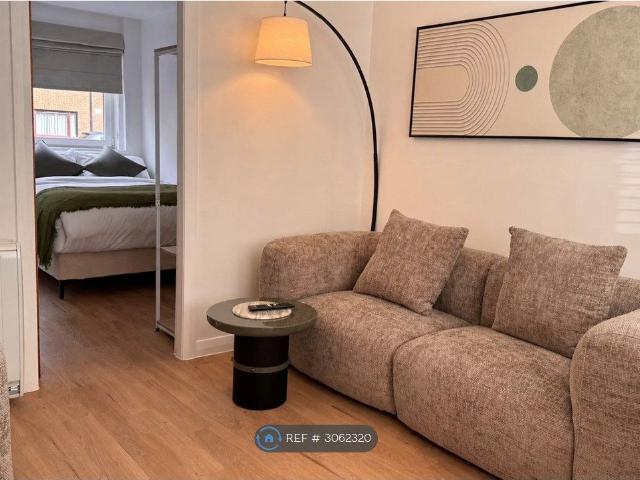 Cowan's Close, Edinburgh EH8, 2 bed flat to rent, £1,580 pcm | PrimeLocation