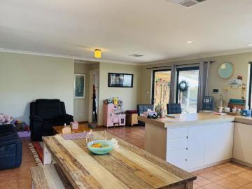 Cowaramup charmer