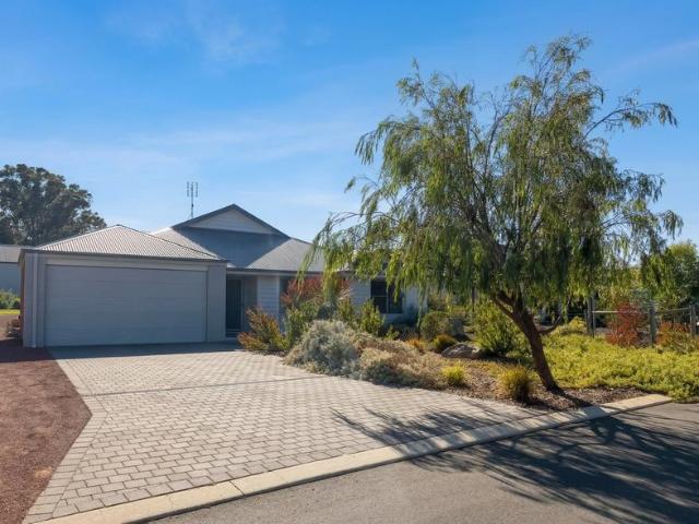 COWARAMUP GEM