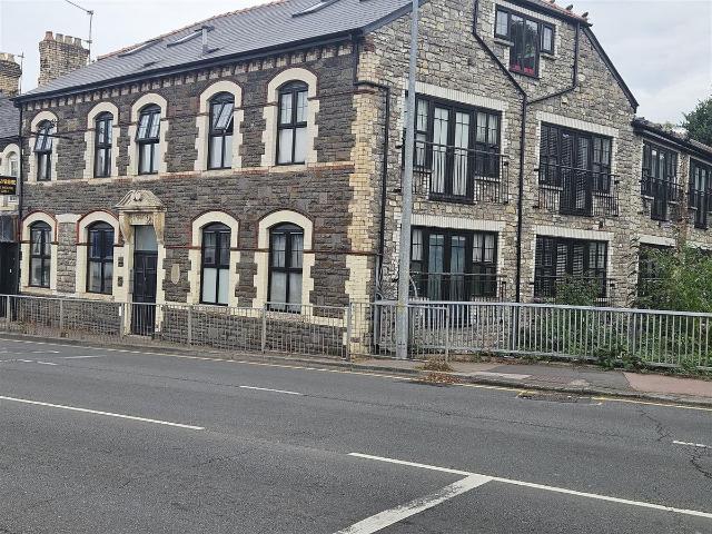 Cowbridge Road West, Ely, Cardiff CF5, 2 bed flat to rent, £995 pcm | PrimeLocation