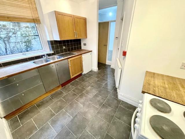 Cowbridge Road East
