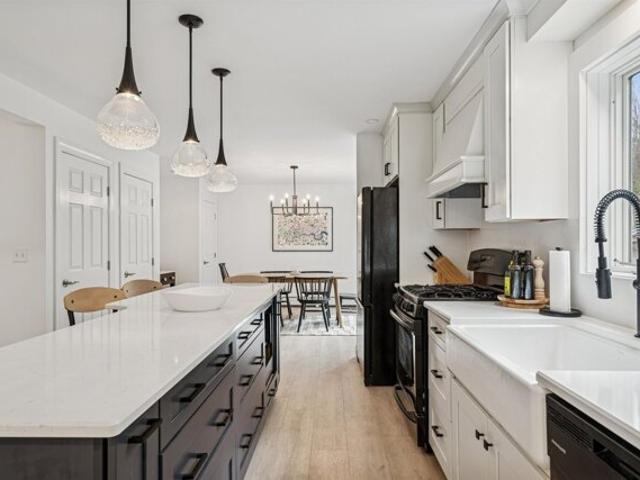 Cowdrey Path, Woodstock, Home For Sale
