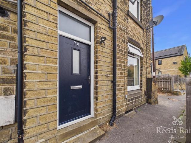 Cowlersley Lane, Huddersfield HD4 1 bed terraced house to rent £625 pcm £144 pw