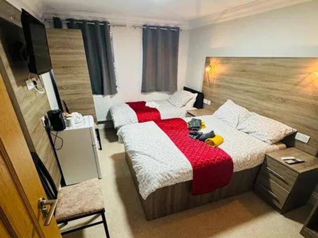 Cowley Road, London, IG1 4UF, United Kingdom | Room for rent #124344899 | Rentberry
