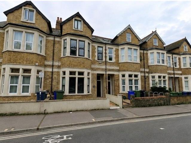 Cowley Road, Oxford OX4, 5 bed flat to rent, £4,100 pcm | PrimeLocation