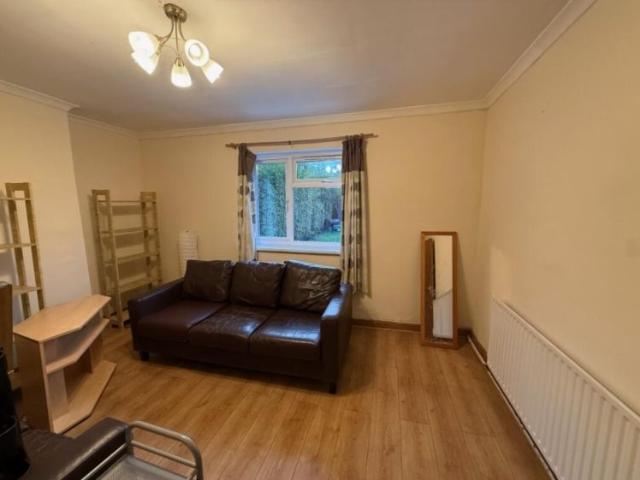 Cowley Road, Oxford OX4, 5 bed shared accommodation to rent, £2,950 pcm | PrimeLocation