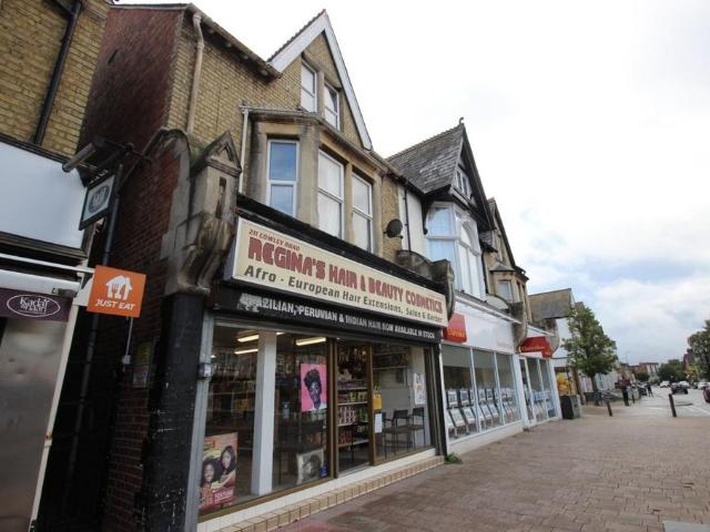Cowley Road, Oxford, Oxfordshire, OX4 5 bed flat to rent £3,010 pcm £695 pw
