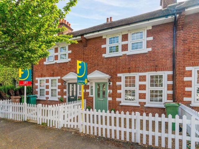 Cowper Avenue, Sutton SM1, 2 bed terraced house to rent, £2,100 pcm | PrimeLocation