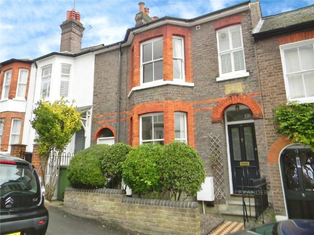 Cowper Road, Berkhamsted, HP4 4 bed terraced house to rent £3,250 pcm £750 pw