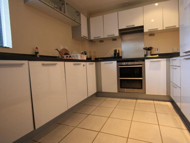 Cox Lane, West Ewell KT19, 3 bed flat to rent, £1,900 pcm | PrimeLocation