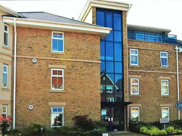 Coxs Ground, Oxford, OX2 2 bed flat to rent £1,990 pcm £459 pw