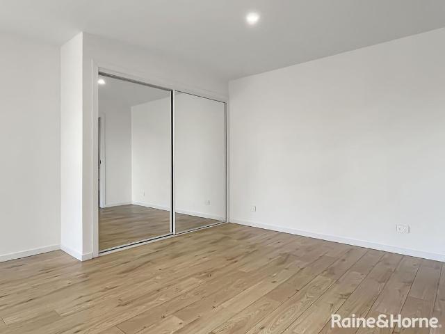 Cozy & Modern Studio Apartment