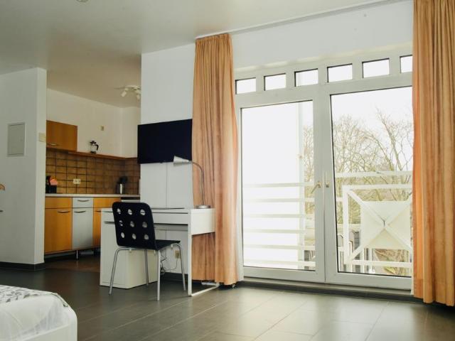 Cozy on the Rhine – Fully furnished apartment with great view – euhabitat