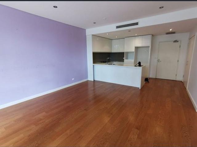 Cozy one bedroom for lease!
