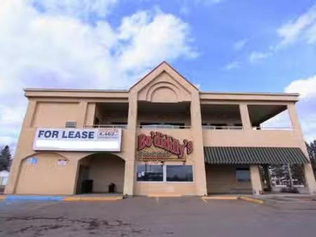 Rental! Avenue, Lloydminster, AB, T9V 1T4 commercial for lea.