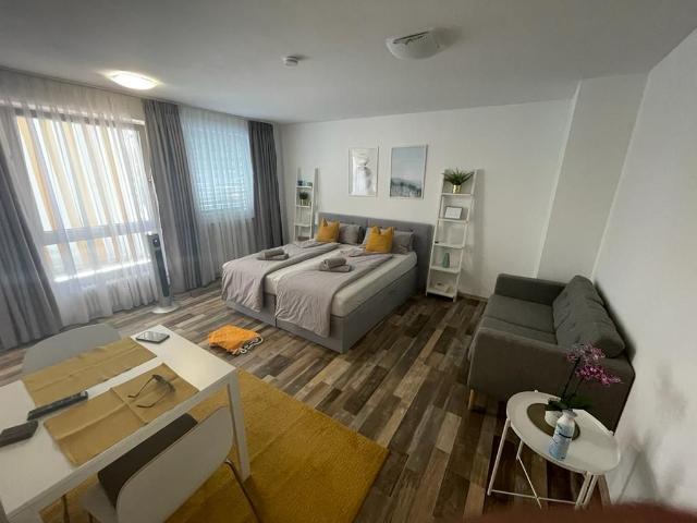 Cozy, amazing loft in Königsbrunn