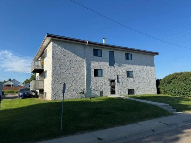 Cozy and Convenient Unit in Innisfail RP048 — Cozy and Convenient Unit in Innisfail RP048