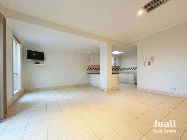Cozy and Classic 4 Bedroom Home in a Prime Location