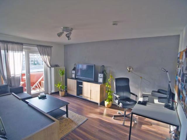 Cozy and industrial style apartment in the best area of Frankfurt, Frankfurt Amsterdam Apartments for Rent