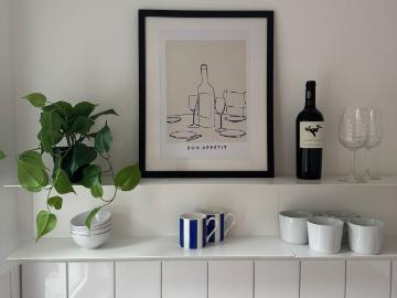 Cozy and modern 1 bedroom Apartment, Dusseldorf Amsterdam Apartments for Rent
