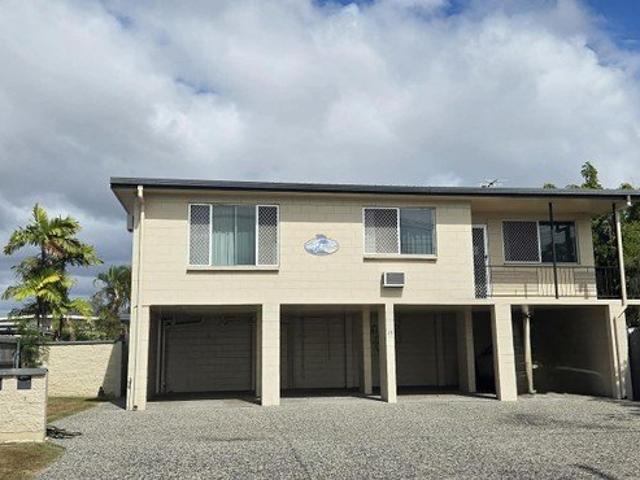 Cozy and Neat 2 Bedroom Unit in Convenient Currajong Location!