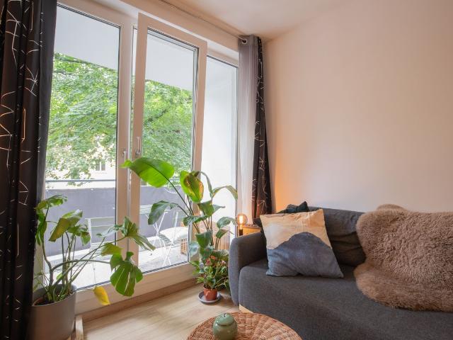 Cozy and spacious loft located in Rosenthal Berlin, Berlin Amsterdam Apartments for Rent