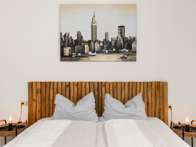 Cozy apartment | centrally located | front west