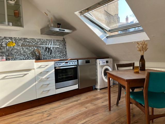 Cozy apartment centrally located in Düsseldorf, Dusseldorf Amsterdam Apartments for Rent