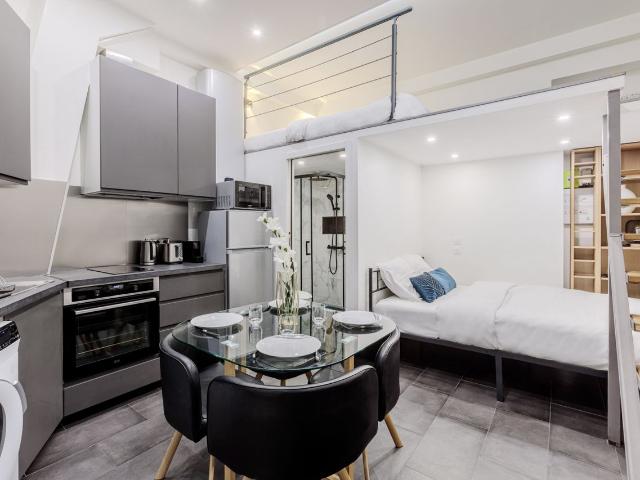 Cozy apartment close Luxembourg Garden, Paris Amsterdam Apartments for Rent