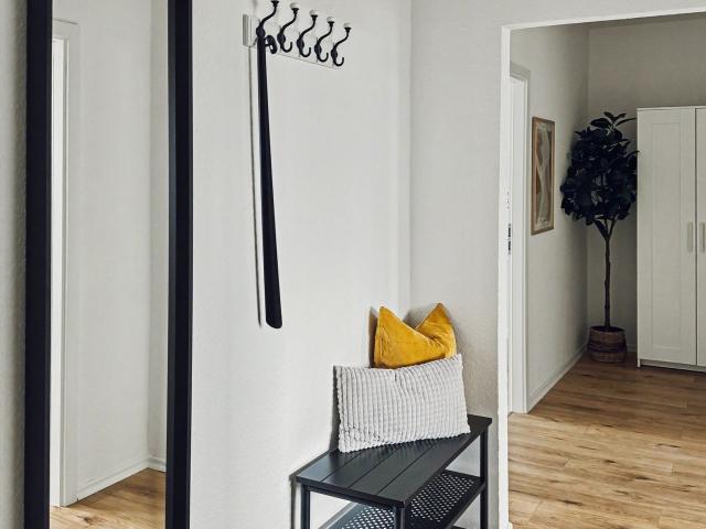 Cozy Apartment direct in the City huge balcony, Chemnitz Amsterdam Apartments for Rent