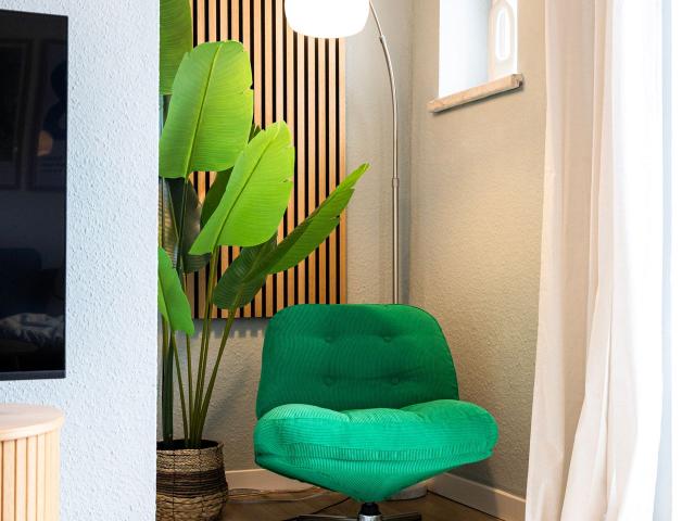 Cozy Apartment direct in the City huge balcony, Dresden Amsterdam Apartments for Rent