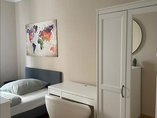Cozy Apartment in Wiesenau, Frankfurt Amsterdam Apartments for Rent