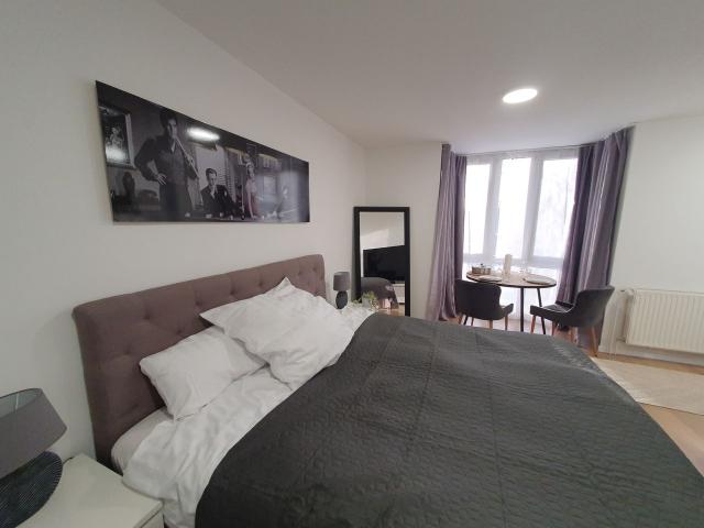 Cozy apartment in Essen | Wifi | Washing Machine, Essen Amsterdam Apartments for Rent