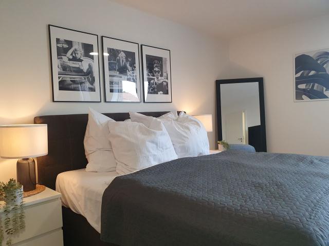 Cozy apartment in Essen | Wifi | Washing Machine, Essen Amsterdam Apartments for Rent