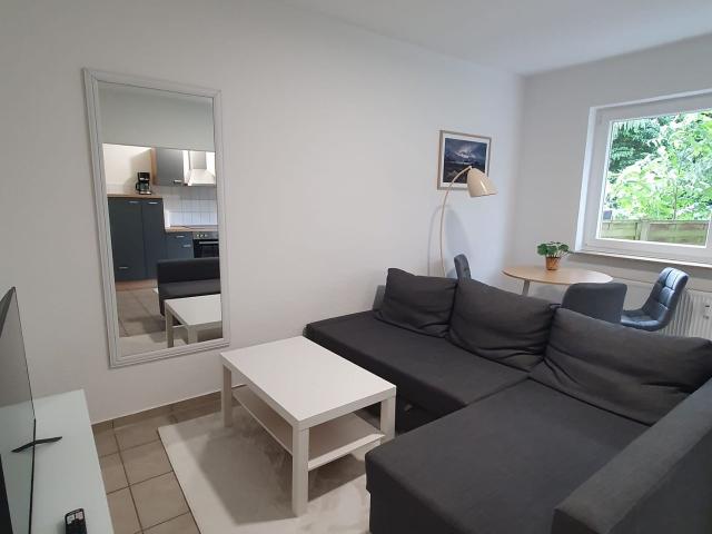 Cozy Apartment in Herne near to Bochum, Gelsenkirchen, Dortmund and Essen for up to 2 Guests | WiFi | Washing Machine, Herne Amsterdam Apartments for Rent