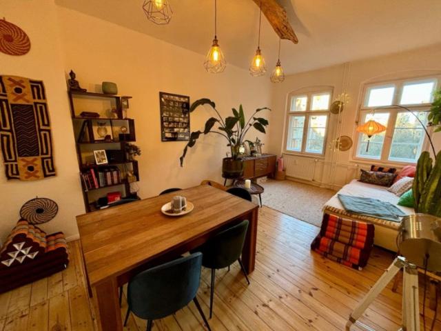 Cozy Apartment in Neukölln | Available 1 November