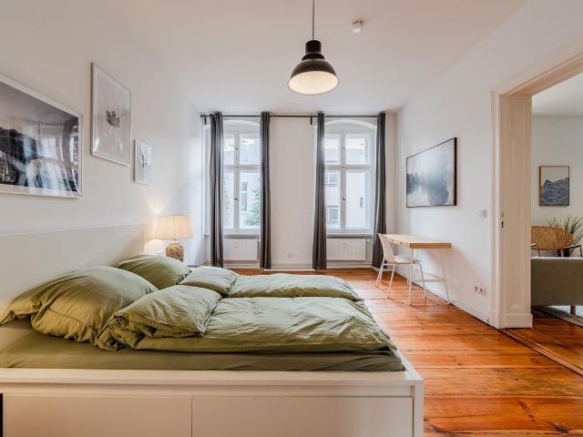 COZY BEAUTIFUL APARTMENT IN MOABIT, Berlin Amsterdam Apartments for Rent
