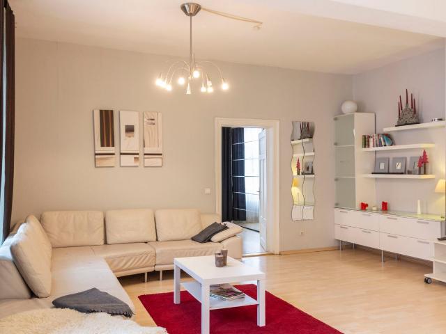 Cozy, beautiful flat in München, Munchen Amsterdam Apartments for Rent