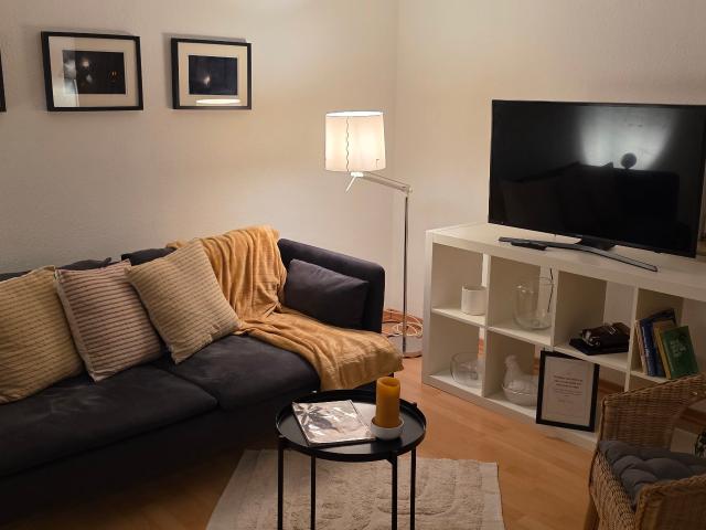 Cozy, beautiful suite with nice neighbors