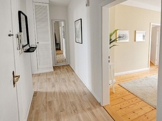 Cozy, bright home, very central, perfect for business travelers Flensburg Amsterdam Apartments for Rent