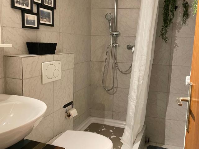 Cozy, bright suite located in Köln, Koln Amsterdam Apartments for Rent